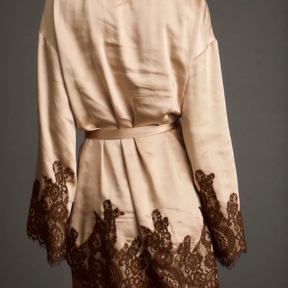12th Tribe Gold Champagne Kimono Dress - Picture 2 of 4